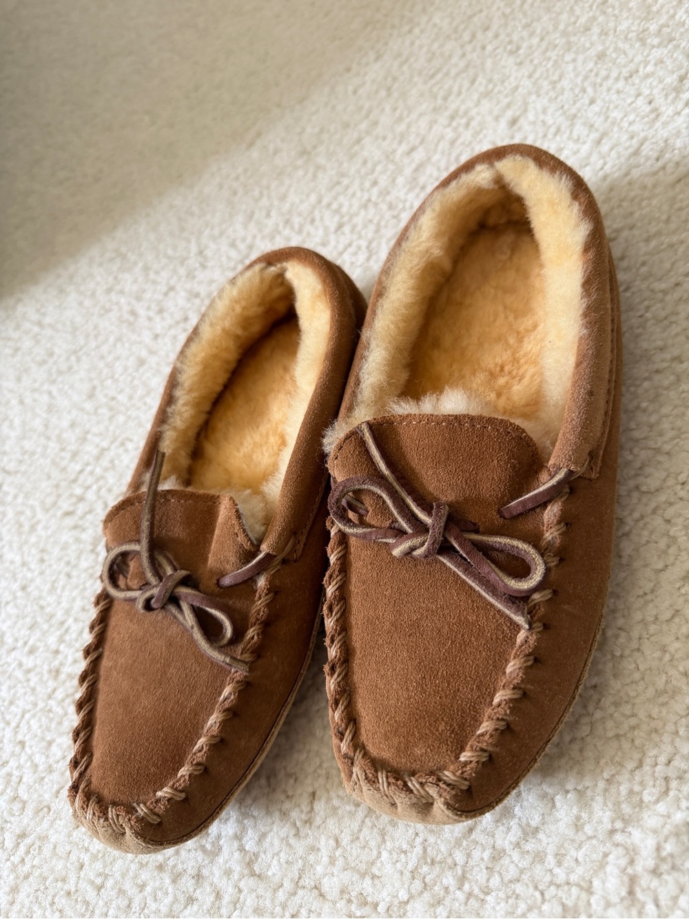 LL Bean Kids' Wicked Good Slippers - never worn